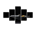 Obraz Wieloczęściowy Zabytkowy Samochód Na Ciemnych Koszulkach