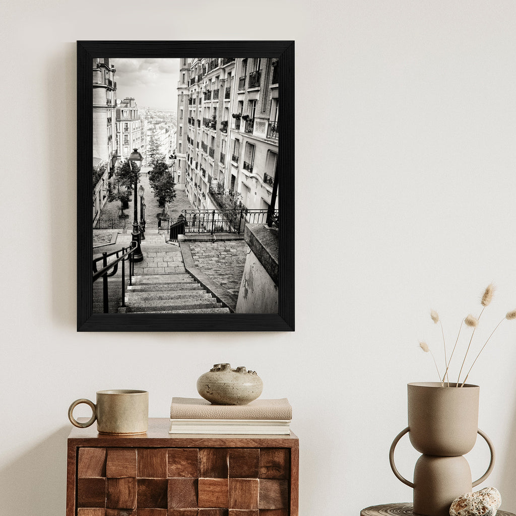 Plakat Niesamowite Ulice Paryża - Fotografia Czarno-Biała Rama Aluminiowa Kolor Czarny
