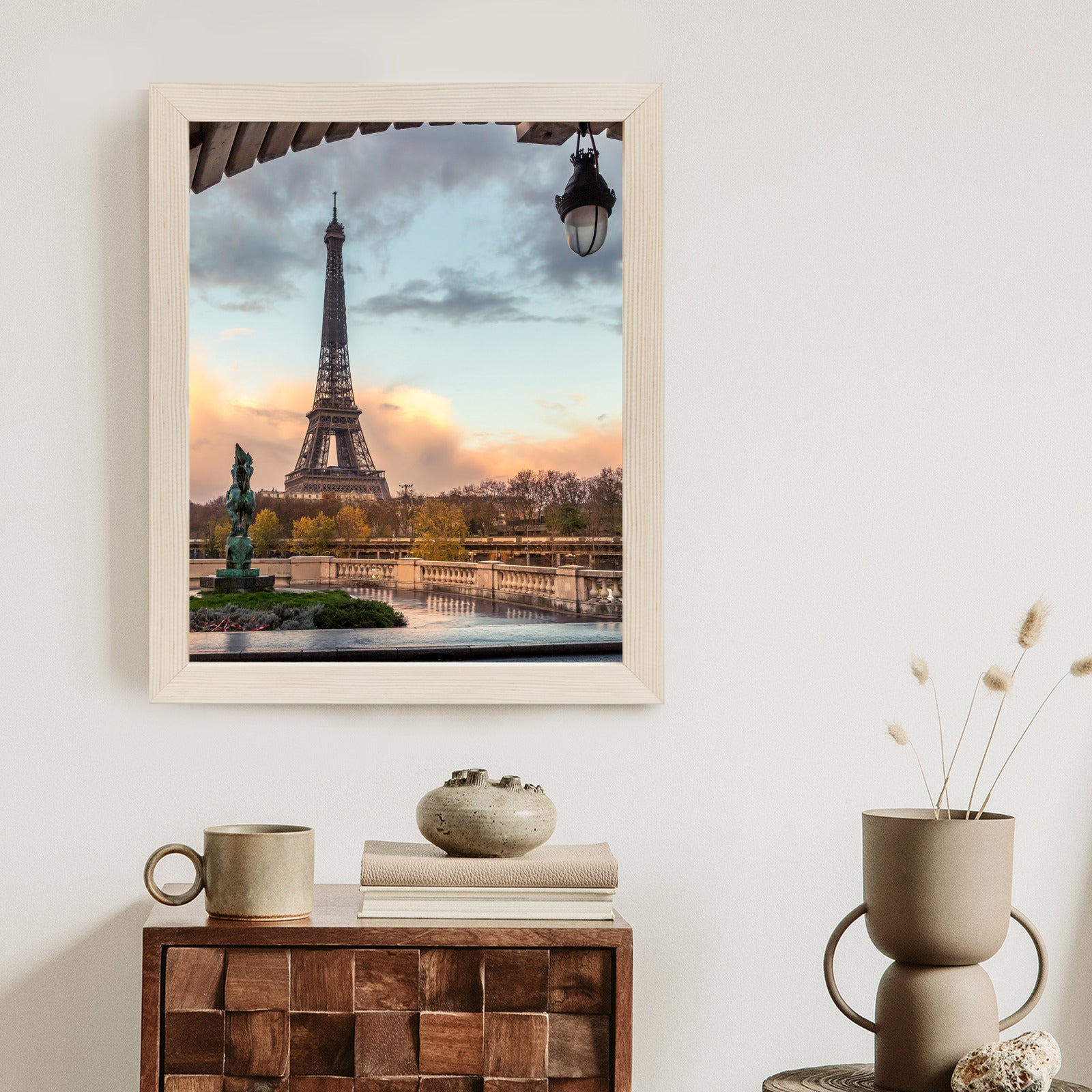 Plakat Widok Na Wieżę Eiffla Z Mostu Bir Hakeim