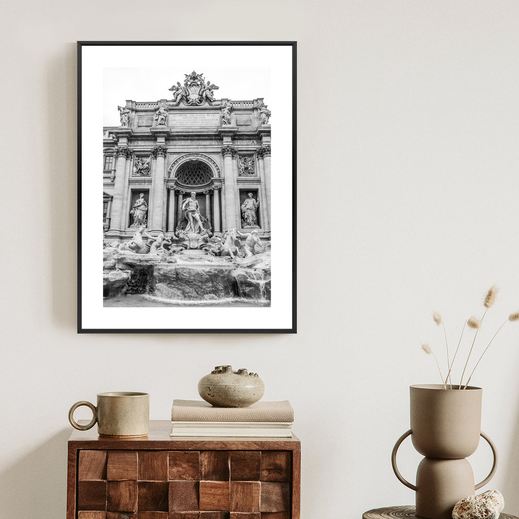 Plakat Fontanna Di Trevi W Rzymie Z Posągami W Czerni I Bieli Rama Aluminiowa Kolor Czarny