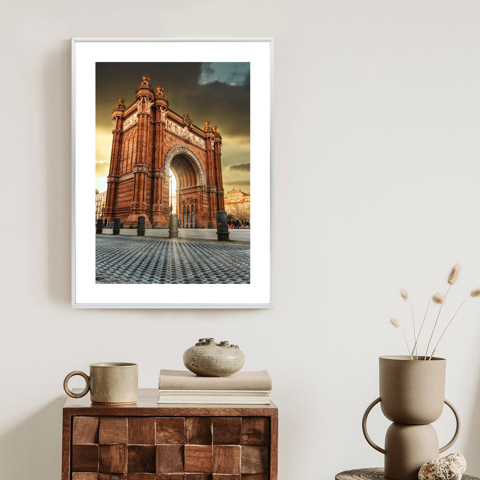 Plakat Łuk Triumfalny Słynna Budowla W Barcelonie Rama Aluminiowa Kolor Czarny
