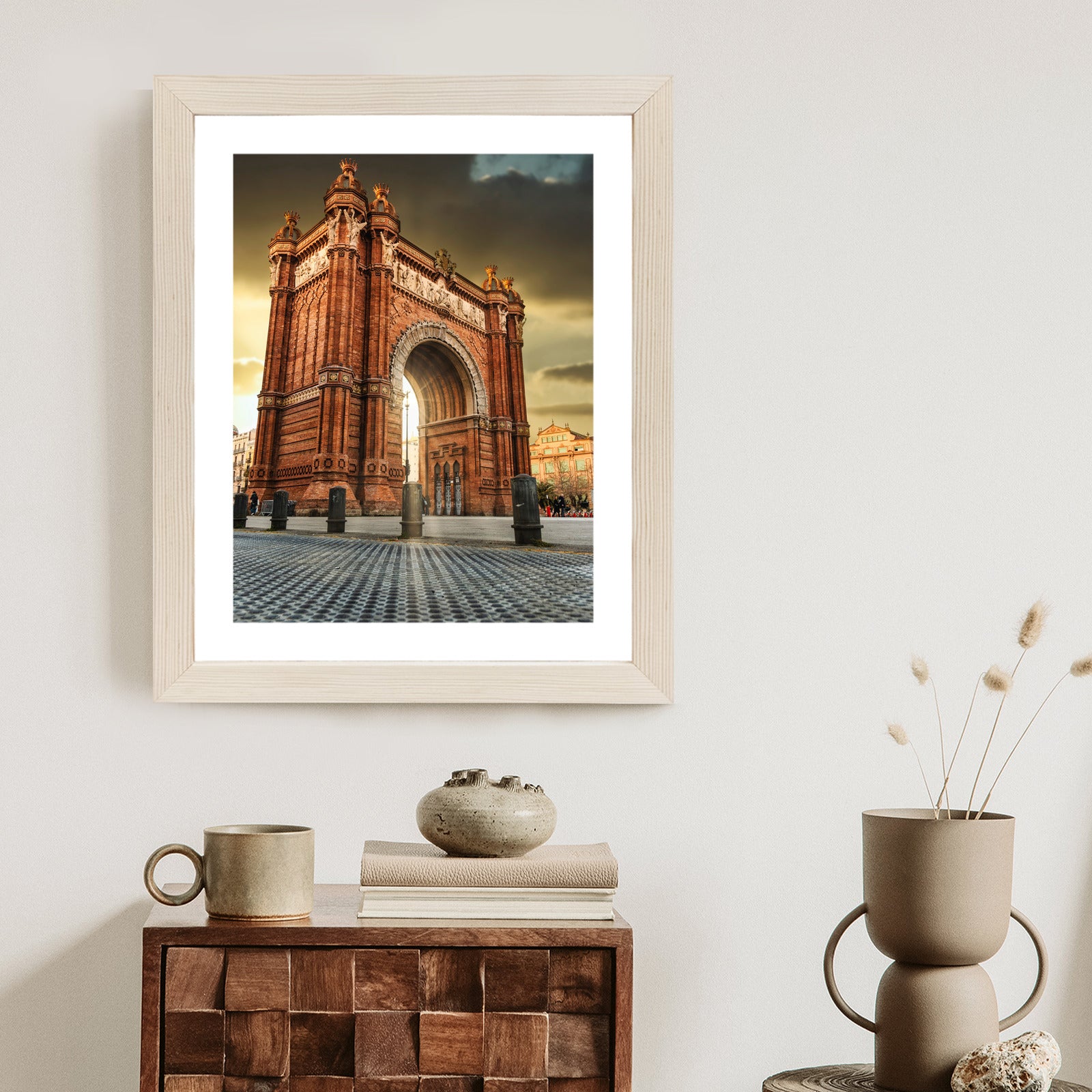 Plakat Łuk Triumfalny Słynna Budowla W Barcelonie Rama Aluminiowa Kolor Czarny