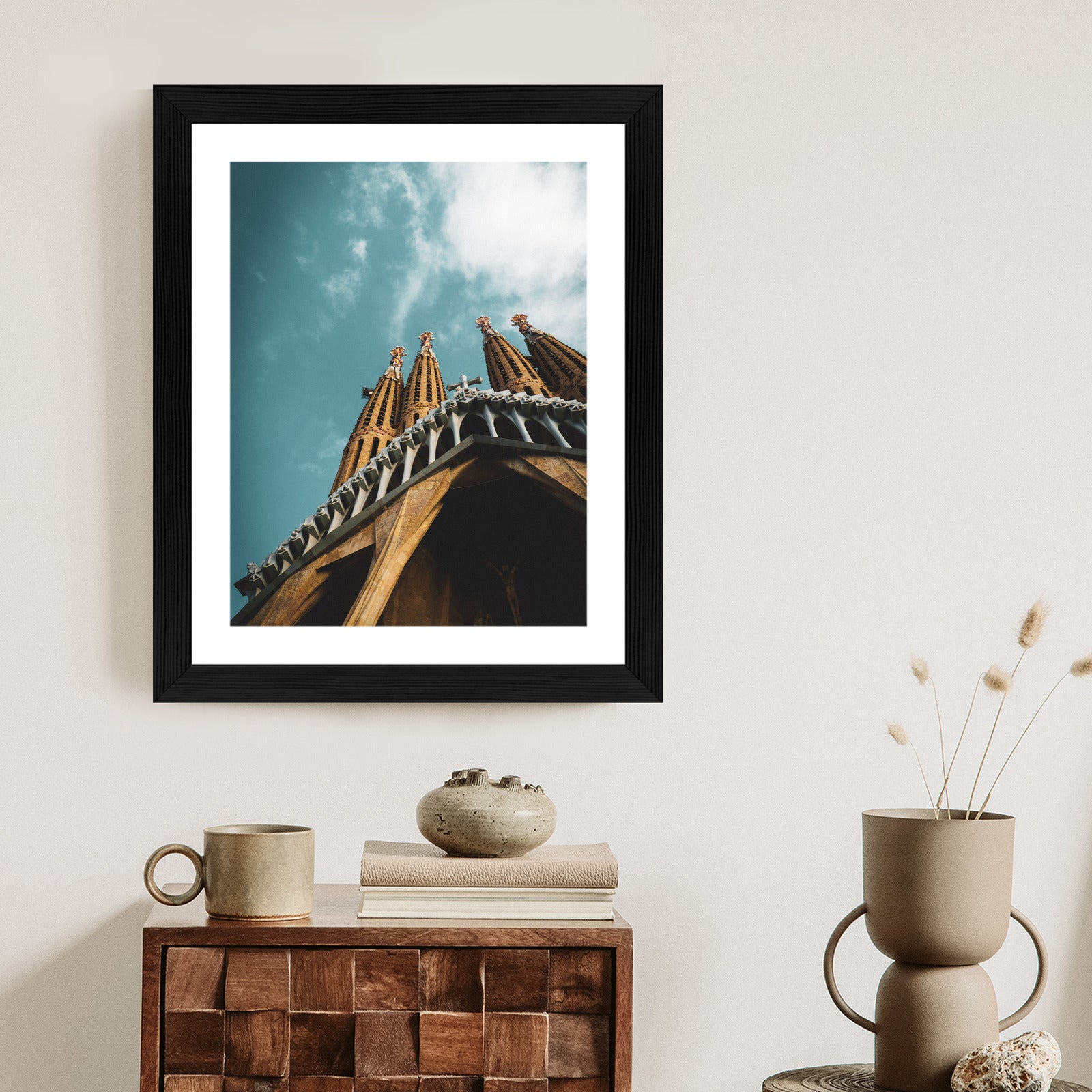 Plakat La Sagrada Familia Kościół W Barcelonie Rama Aluminiowa Kolor Czarny