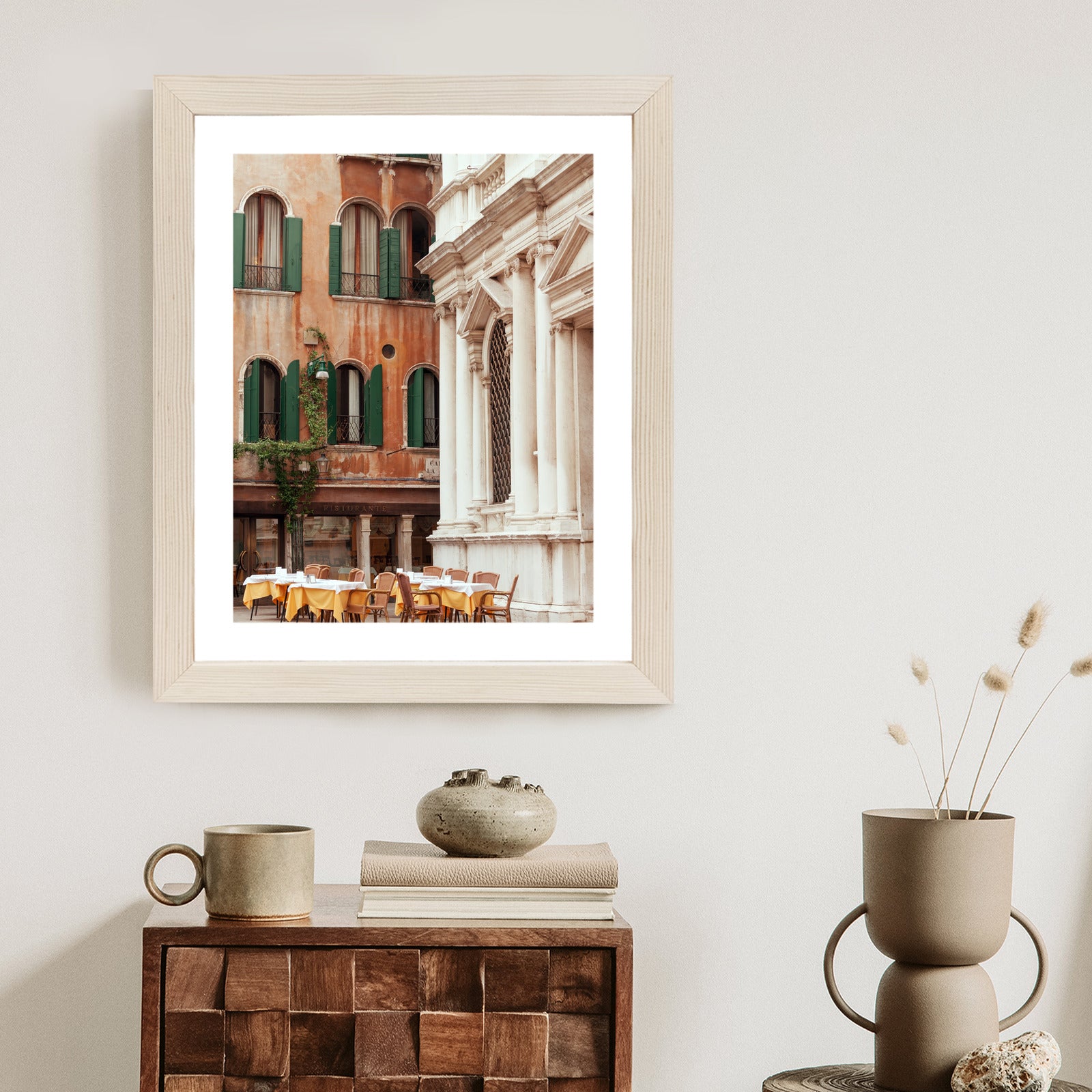Plakat Kawiarnia Na Weneckim Placu Wśród Pięknej Architektury Rama Aluminiowa Kolor Czarny
