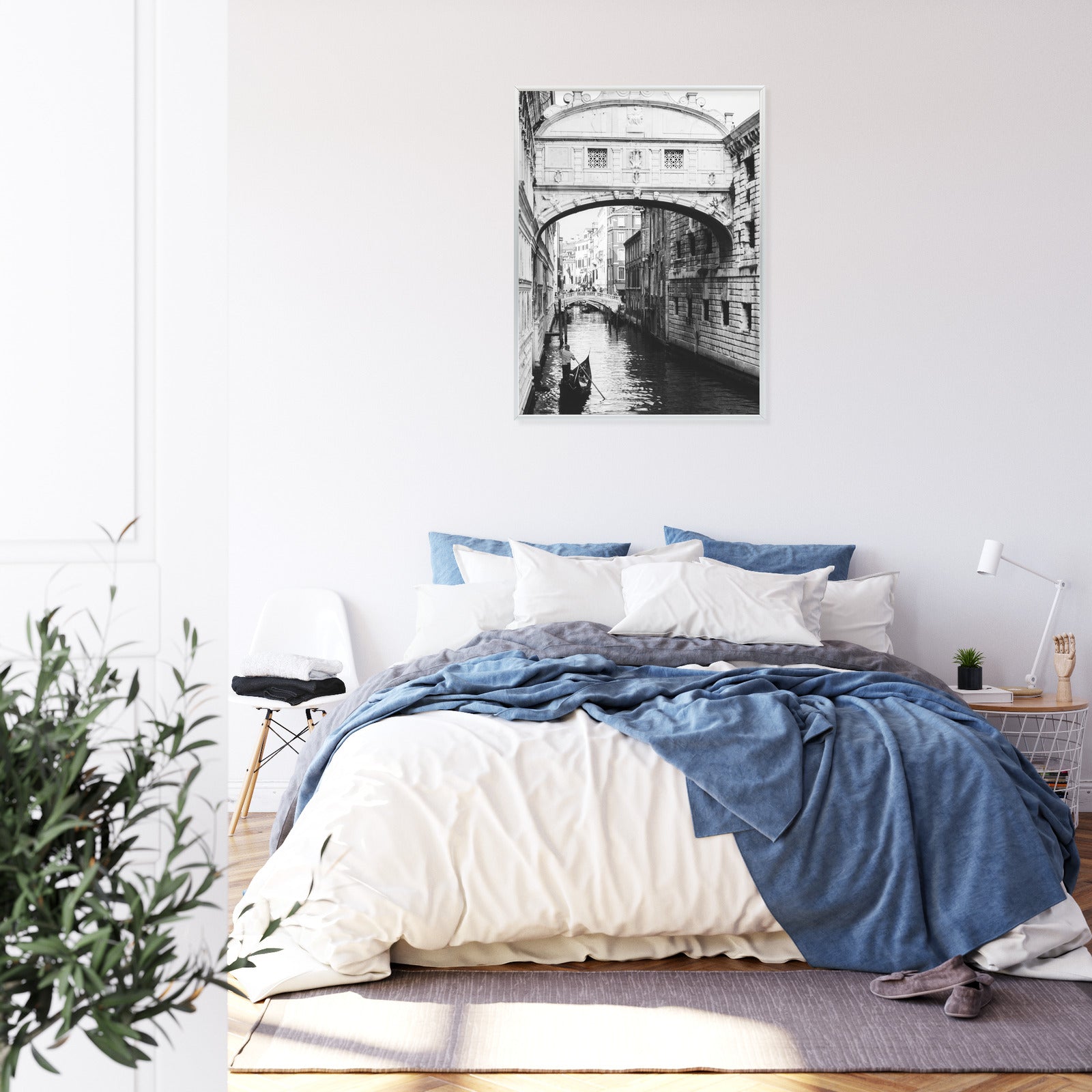 Plakat Gondola Na Czarno Białym Weneckim Kanale Rama Aluminiowa Kolor Czarny