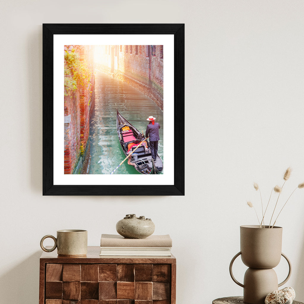 Plakat Gondolier Wenecki Na Zielonych Wodach Kanału Rama Aluminiowa Kolor Czarny