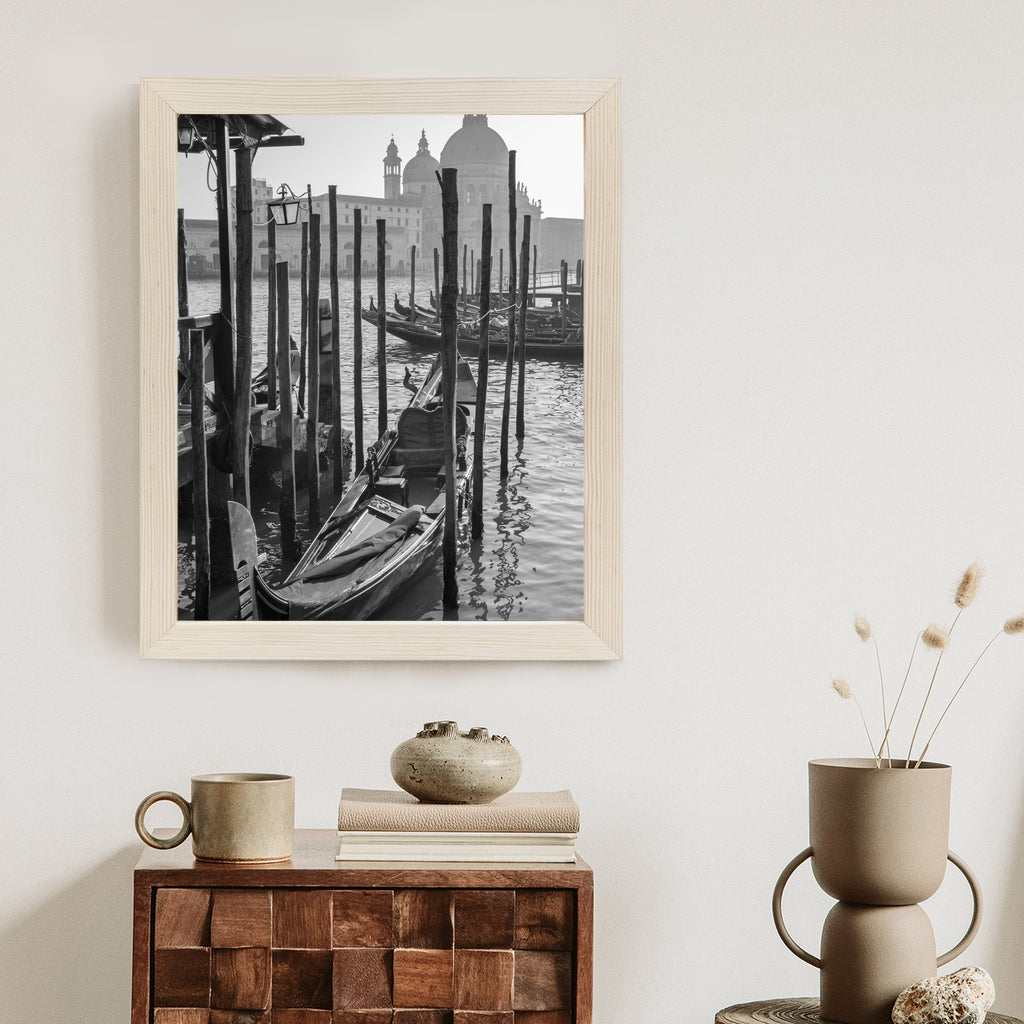 Plakat Kościół Santa Maria Della Salute I Gondole Rama Aluminiowa Kolor Czarny