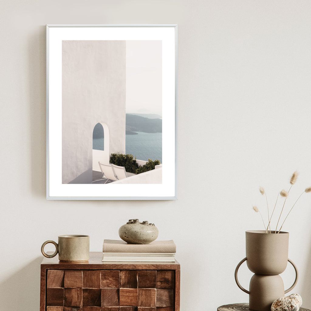 Plakat Biała Architektura Na Santorini Z Widokiem Na Morze Rama Aluminiowa Kolor Czarny
