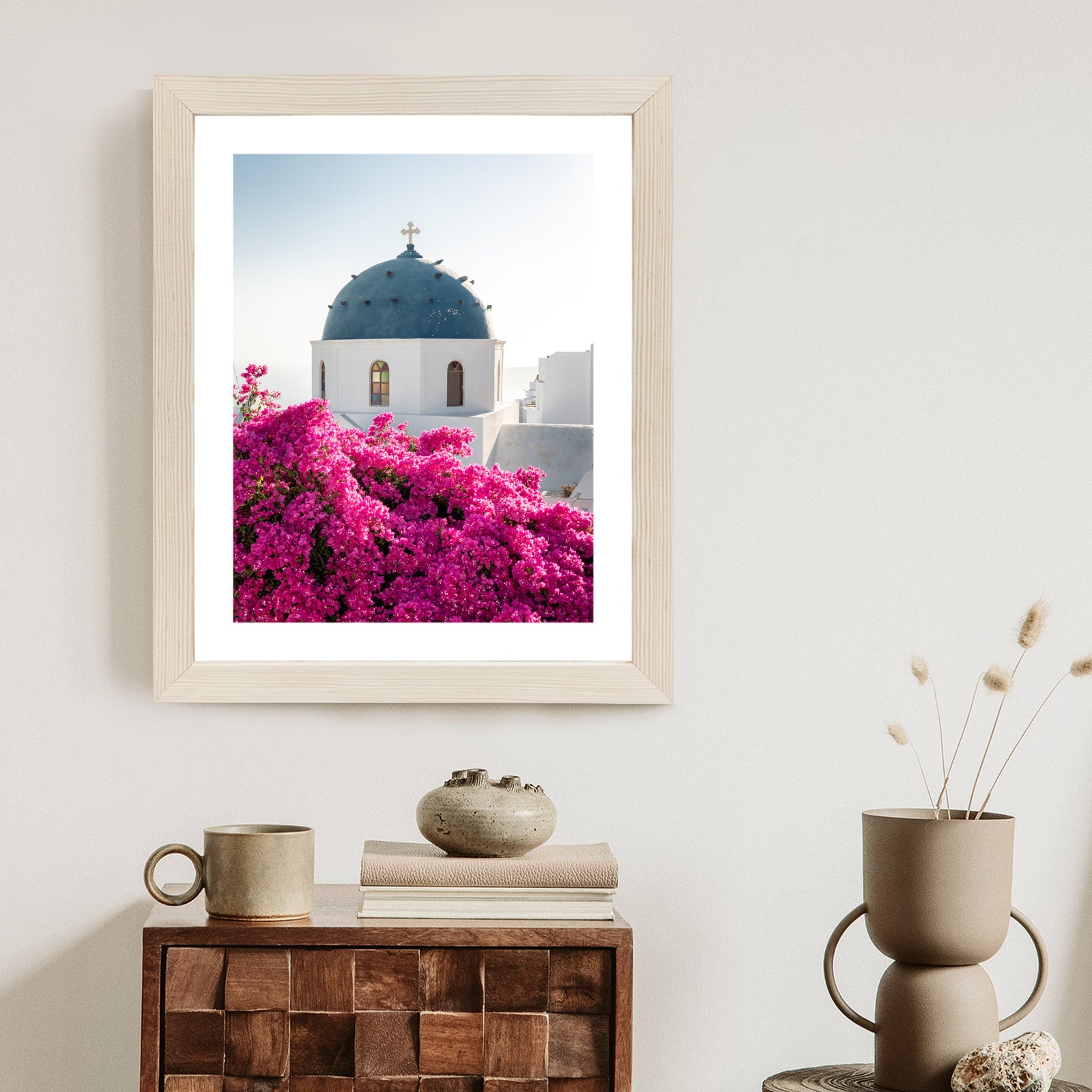 Plakat Typowa Architektura Santorini I Kwitnąca Bugenwilla Rama Aluminiowa Kolor Czarny