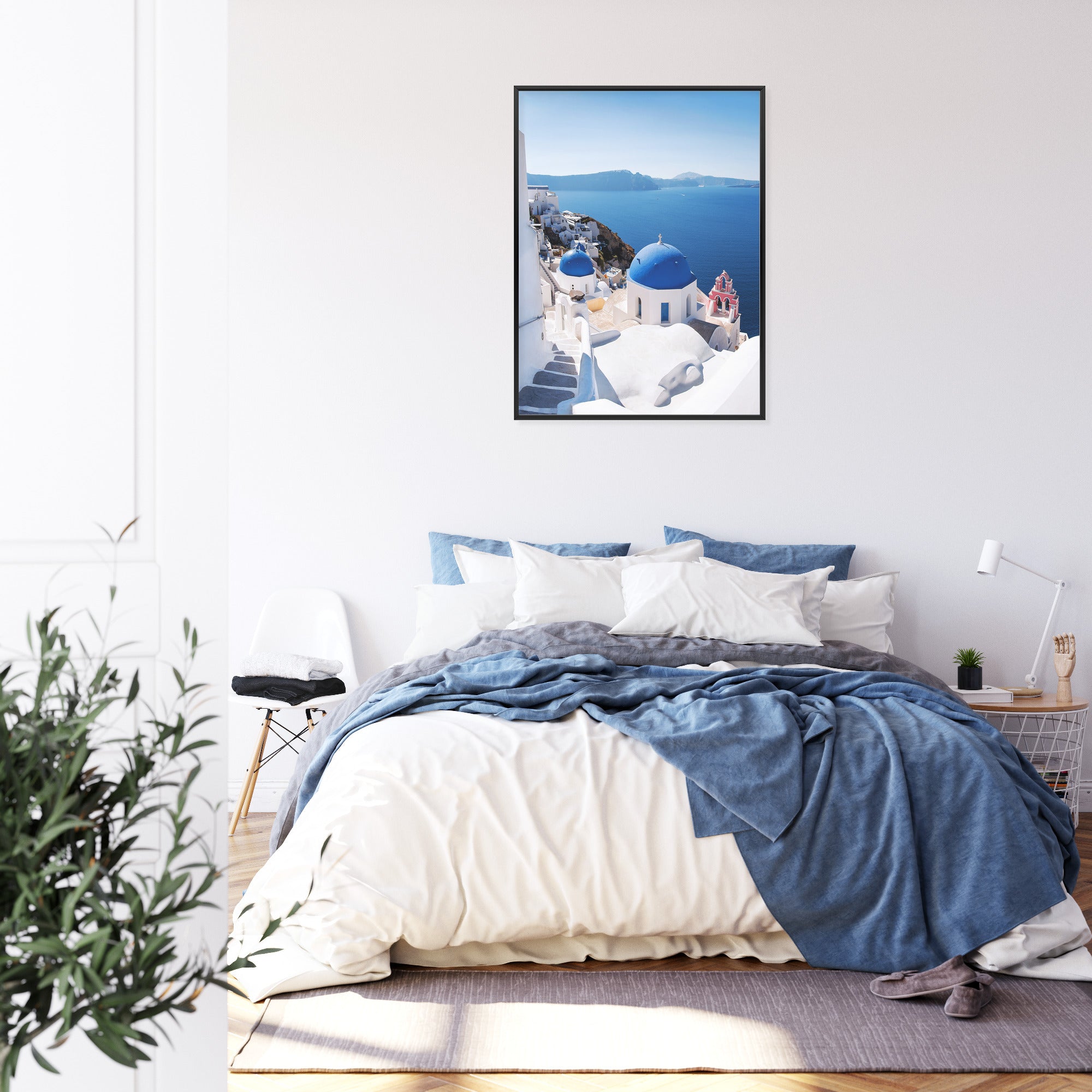 Plakat Tradycyjna Biała Architektura I Greckie Cerkwie Z Niebieskimi Kopułami Rama Aluminiowa Kolor Czarny