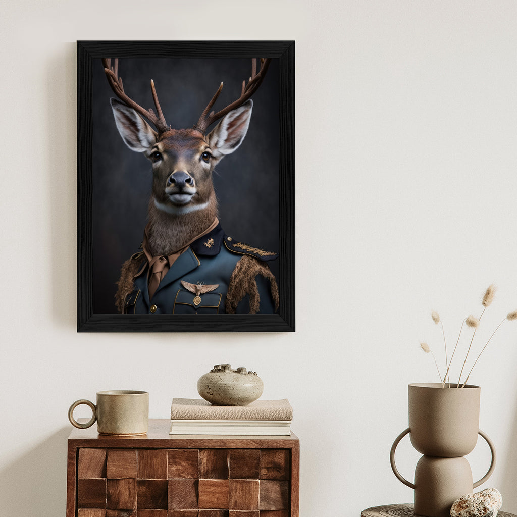 Plakat Jeleń W Wojskowym Mundurze Rama Drewniana Z Passe-Partout Kolor Naturalny