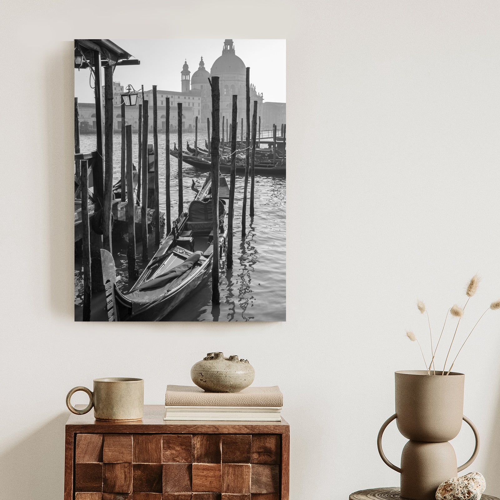 Plakat Kościół Santa Maria Della Salute I Gondole Rama Aluminiowa Kolor Czarny