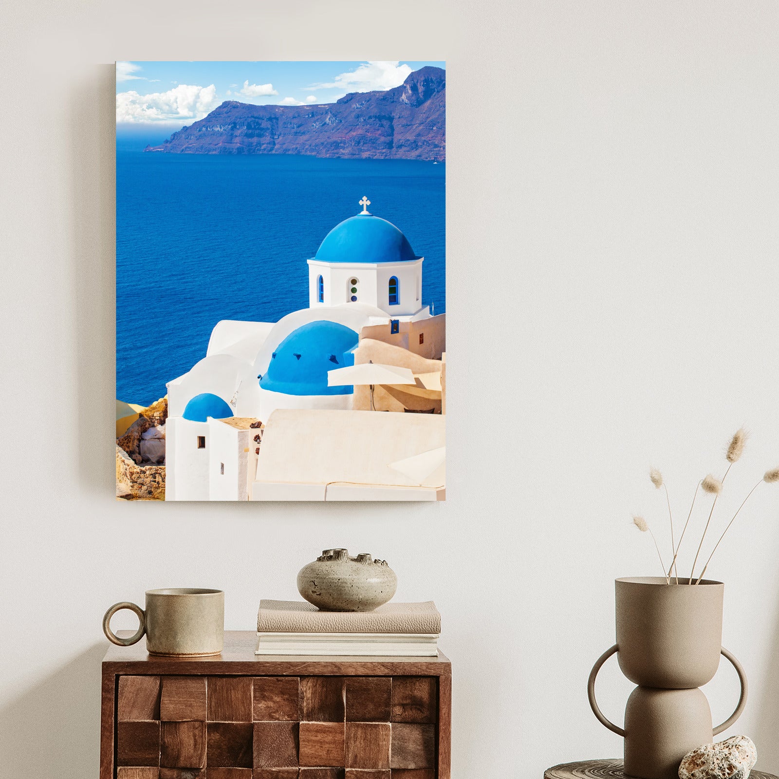 Plakat Krajobraz Santorini Z Białym Kościołem I Widokiem Na Błękitne Morze Rama Aluminiowa Kolor Czarny
